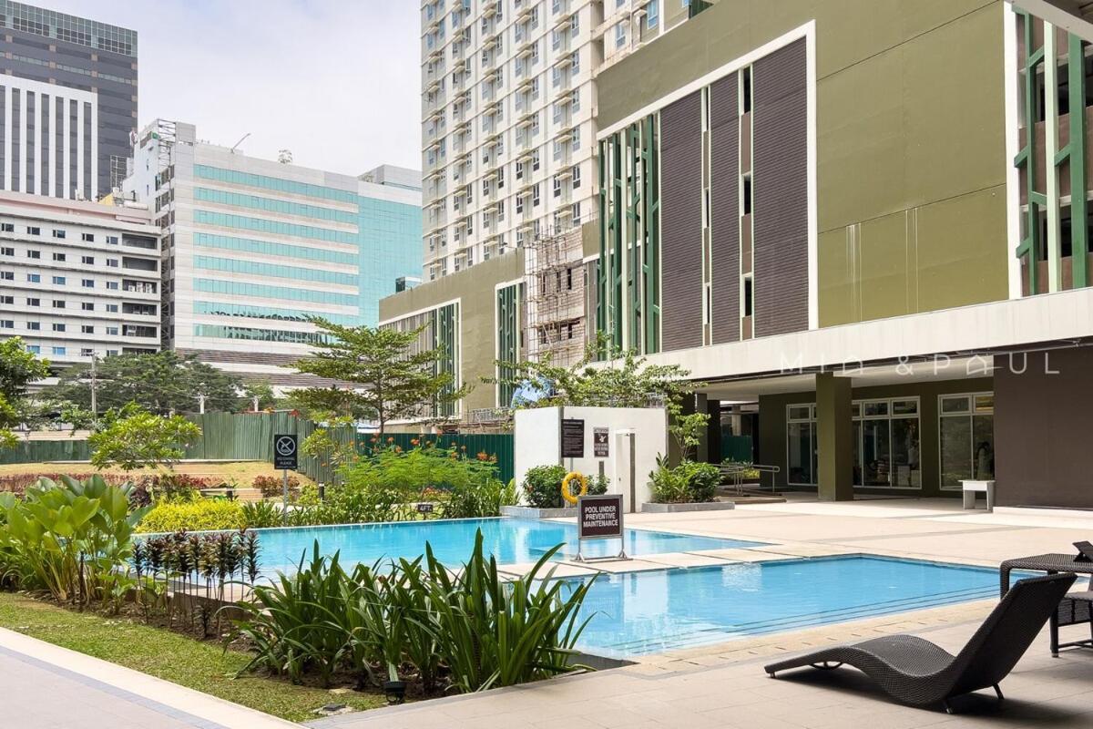 Apartment Furnished 1-bedroom In Avida Towers Riala, It Park With Fast Wifi, Netflix, Pool And *